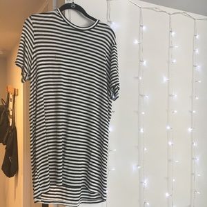 T-shirt dress